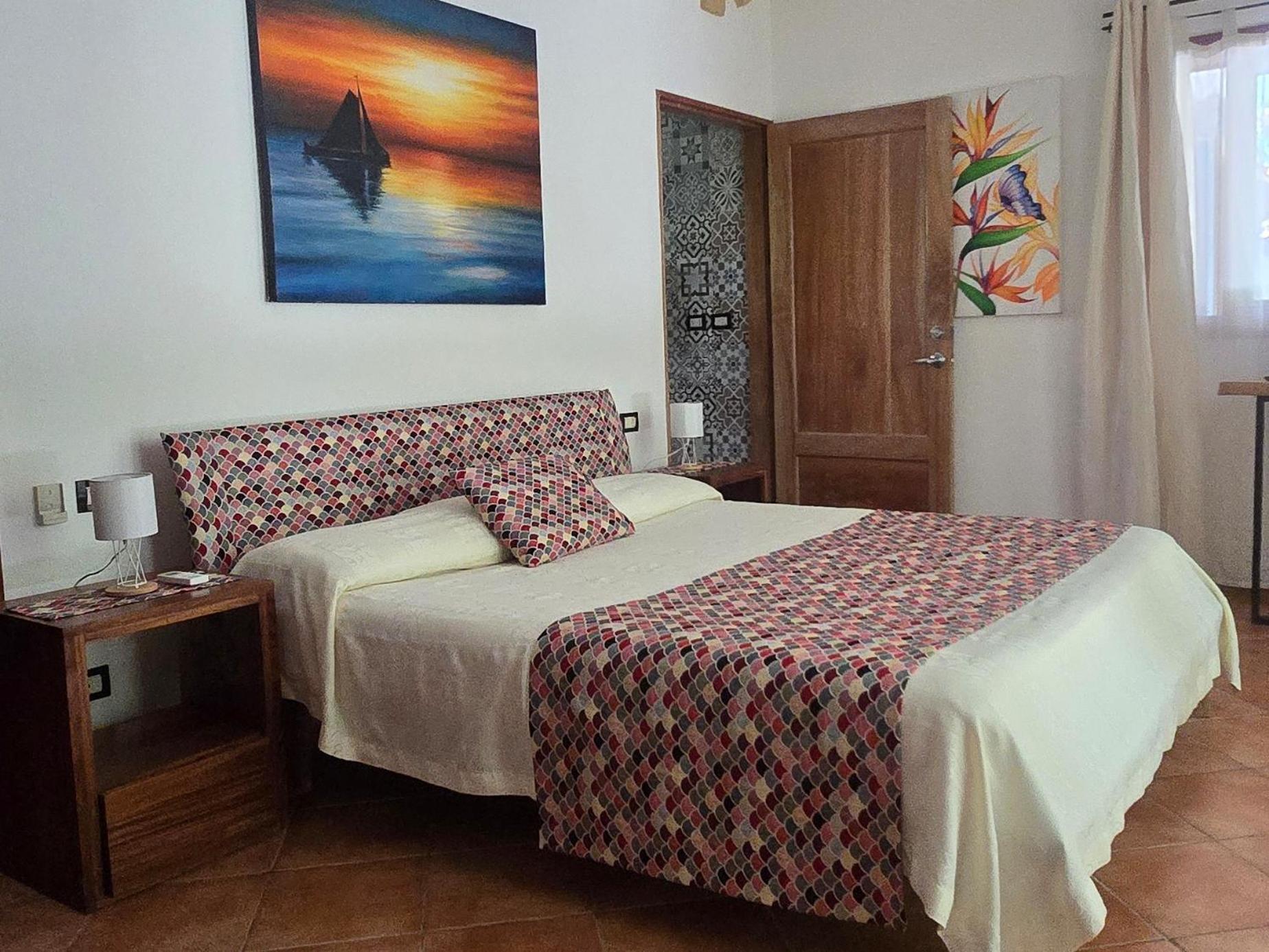 Villas Kalimba Sámara Екстериор снимка